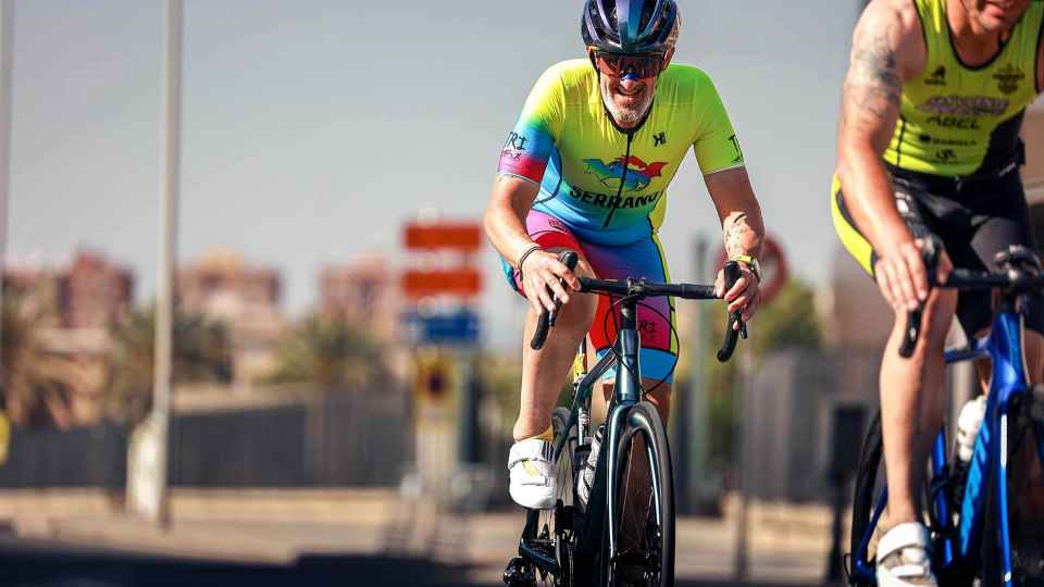 adultos-ciclismo-2-tri-club-triatlon-revolucion-inclusion