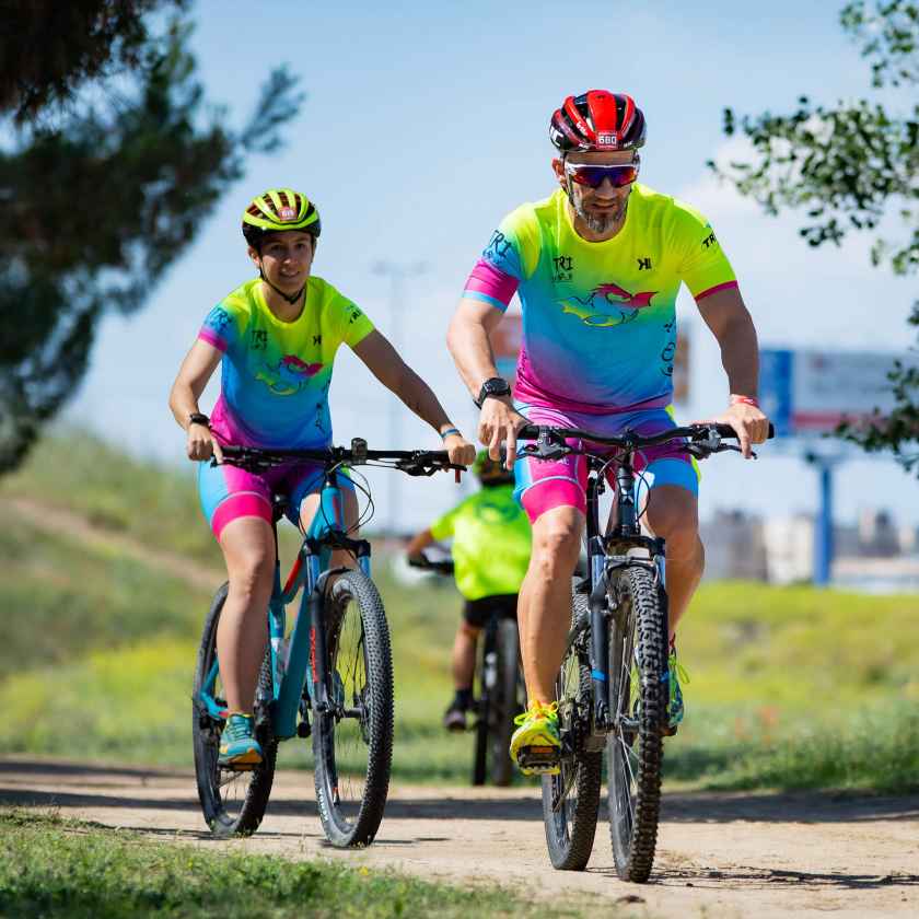 wp-content/uploads/modalidad-adultos-tri-club-triatlon-revolucion-inclusion.jpg